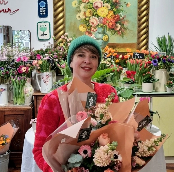 Bienvenue sur la page de La Petite Marchande de Fleurs, votre artisan fleuriste à Strasbourg